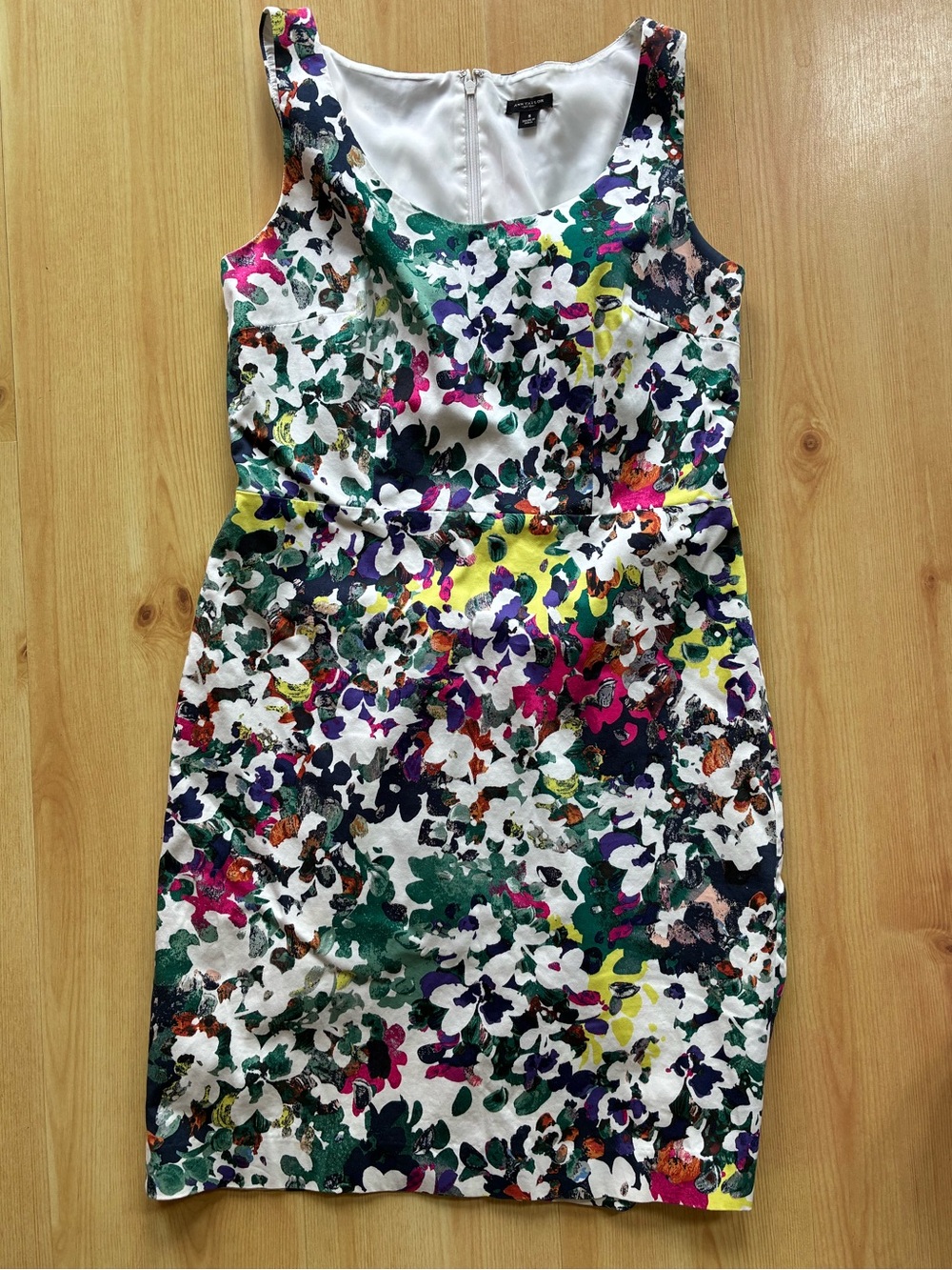 Ann Taylor Floral Print Sheath Dress in White, Green, Purple, Pink, Yellow